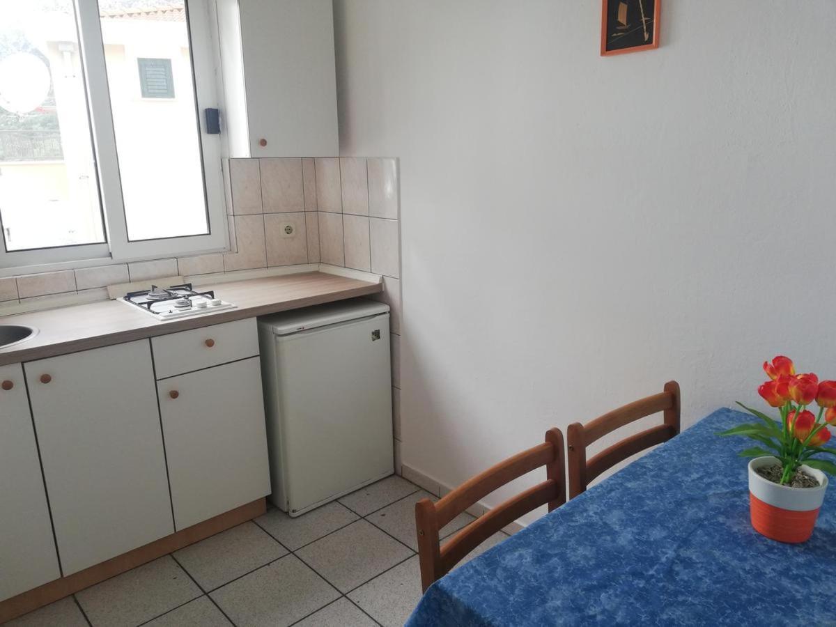 Apartment Jelas Zivogosce Exterior photo